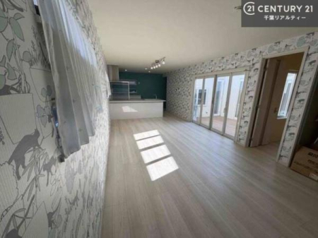 ���r���O �J�����̂���L�XLDK�I�\�t�@�[��_�C�j���O�e�[�u����u���Ă������ɂȂ�Ȃ��̂ŉ��K�ɉ߂����܂��I�R�~���j�P�[�V���������₷�����r���O�ł��I