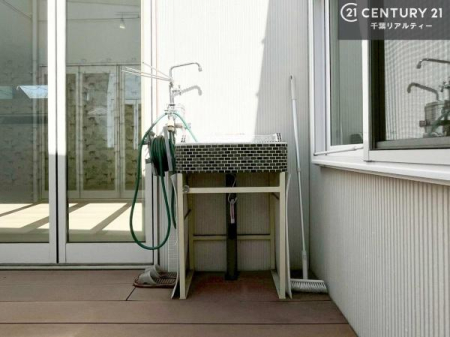 ���̑� �O�������t���Ă��܂��I�ď�͂��q�l�Ɛ��V�т�������A�K�[�f�j���O�ɂ����p�ł��܂��B