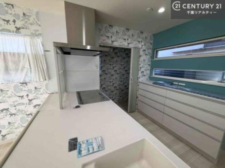 �L�b�`�� ���[�X�y�[�X���L�x�ŁA�����X�y�[�X���X�b�L���ƕЕt���Ђ�`�����p�ł��܂��I
���K�ɍ�Ƃ��ł��܂��I�����̗���������܂��I