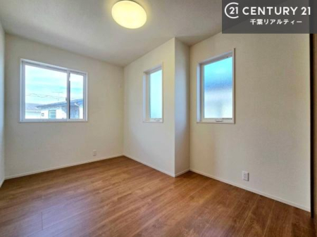 �q������ �|���o�������Ȃ��A�h�Ɩʂɂ��z�����ꂽ�m���B
���q�l�̂������Ƃ��Ă����S���Ă����p���������܂��B