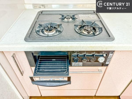 �L�b�`�� �R�����͎O������̂ł������̓����i�s���ł��܂��B
�������O�����t���ł��B�����X�y�[�X���L�X���Ă���׍�Ƃ����₷���I�g�����肪�ǂ��V�X�e���L�b�`���ł��I