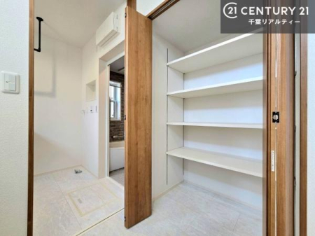 ���[ ���ʏ��ɂ́A���[�X�y�[�X�t���I���b�N�����Ă����΃^�I������p�i�̎��[���ł��Ď��o�����֗��I