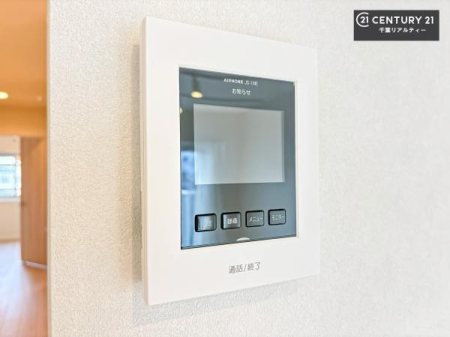 ���̑����� TV���j�^�[�t���C���^�[�z���ł��q�l�̂�����Ԓ��Ȃǂ����S�ł��ˁB