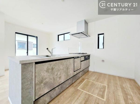 �L�b�`�� ���[�X�y�[�X���L�x�ŁA�����X�y�[�X���X�b�L���ƕЕt���Ђ�`�����p�ł��܂��I
���K�ɍ�Ƃ��ł��܂��I�����̗���������܂��I