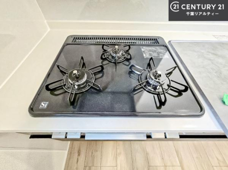 �L�b�`�� �R�����͎O������̂ł������̓����i�s���ł��܂��B
�������O�����t���ł��B�����X�y�[�X���L�X���Ă���׍�Ƃ����₷���I�g�����肪�ǂ��V�X�e���L�b�`���ł��I