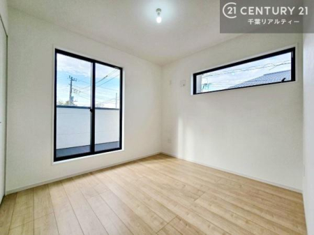 �m�� �o���R�j�[�ɖʂ��Ă���m���ł��B���邭�����肪����A���C����������ł��܂��I���[�X�y�[�X���[�����Ă���̂ŎU�炩�������������T�b�ƕЕt�����܂��I