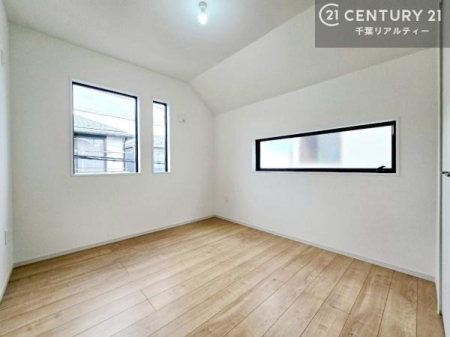 �q������ �|���o�������Ȃ��������́A���q�l�̂������Ƃ��Ă����S�ł��I
���[�X�y�[�X���[�����Ă���̂ŎU�炩�������������T�b�ƕЕt�����܂��I