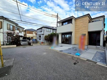 �����ϊX���ݎʐ^ �J�����̂���p�n�Ɍ�����1���̐V�z�ˌ��āB��������J�������n�̂��ߗz�������ʕ��ɂ��D��A���邭���K�ȏZ�������͂ł��B