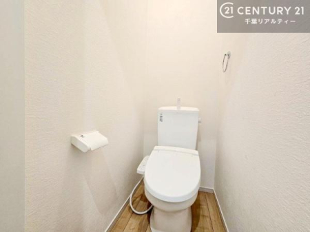 �g�C�� �������֍��ɂ��A�~��͕֍����g�����ł���̂ŗ₽���֍��ɍ��炸�ɍςފ������d�l�ł��I
