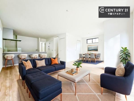 ���r���O �Ƌ��CG�p�[�X�ł��B�S�n�ǂ����r���O�͉Ƒ������R�ƏW�܂�܂��B�Ƒ��c�R�̎��Ԃ����������ł��B���Ƒ��ƁA����w�[���������Ԃ��߂��������ł��ˁB