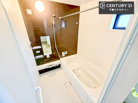 ���� �������������l�̕��͋C�̃o�X���[���́A�����o�Ă��ăo�X�^�C�����[���I
���d���撣���Ă��邲�J���ɂ��D�݂̓����̓����܂����āA�y����ł݂Ă͂������ł��傤���H