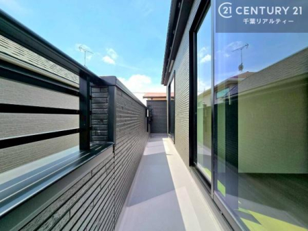 �o���R�j�[ �z������̗ǂ��o���R�j�[�ŁA�����󕨂��悭���������ł��ˁI
���V�C�̗ǂ����ɂ̓o���R�j�[�֏o�ă��t���b�V������̂��C�����悳�����ł��B