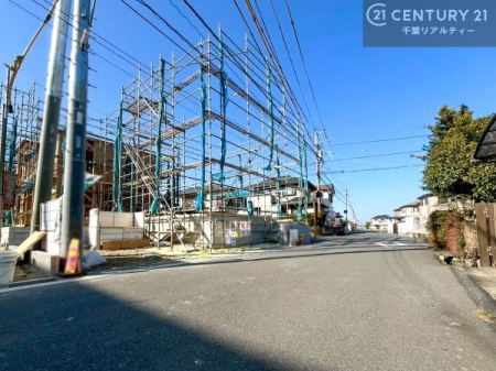 �O�ʓ��H�܂ތ��n�ʐ^ ���ӊ���A���q�l�̂���]�ɍ������������ꏏ�ɂ��ē���v���܂��B�Z��[���A�h�o�C�U�[�ɂ�邲���k������܂��B���Ђ͂��₢���킹�ɑ��Ή����܂��I���҂������܂���I