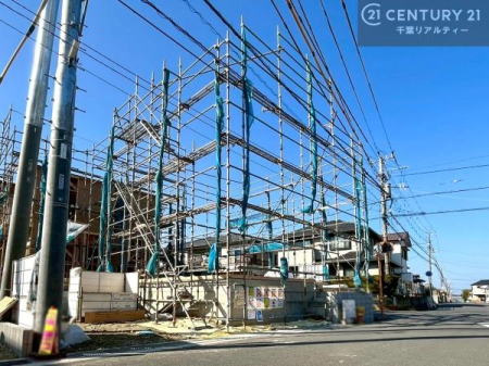 �O�ʓ��H�܂ތ��n�ʐ^ ���ӊ���A���q�l�̂���]�ɍ������������ꏏ�ɂ��ē���v���܂��B�Z��[���A�h�o�C�U�[�ɂ�邲���k������܂��B���Ђ͂��₢���킹�ɑ��Ή����܂��I���҂������܂���I