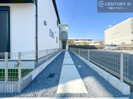 ���̑����n �����T���̂������E���v�]�E������ȂǁA���Ȃ�ƕ��ЃX�^�b�t�܂ł��\���t�����������I�s���Y�Ɋւ��邱�ƂȂ�A�ǂ̂悤�Ȃ��Ƃł����S���ӑΉ������Ē����܂��B