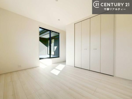 �Q�� �o���R�j�[�ɖʂ��Ă���m���ł��B���邭�����肪����A���C����������ł��܂��I���N���āA�O�ɏo�Ĕw�L�т����[�ċz�����ǂ������}������邱�Ƃ��ł��܂��B