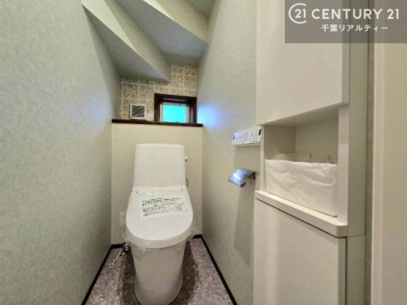 �g�C�� �������֍��ɂ��A�~��͕֍����g�����ł���̂ŗ₽���֍��ɍ��炸�ɍςފ������d�l�ł��I
