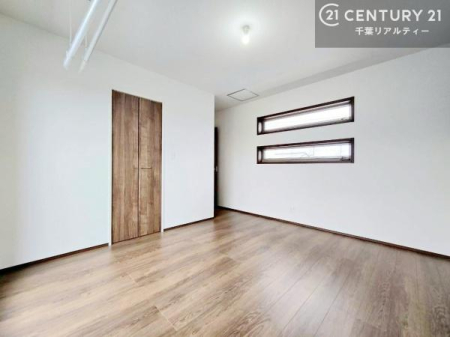 ���r���O�ȊO�̋��� 2�K�ɗm����3�����m�ۂ�����Ƃ�̊Ԏ��B���Ƒ����ꂼ��̌��Ƃ��Ă͂������A���ւ��̂������ȂǑ��ړI�Ɋ��p�ł��܂��B