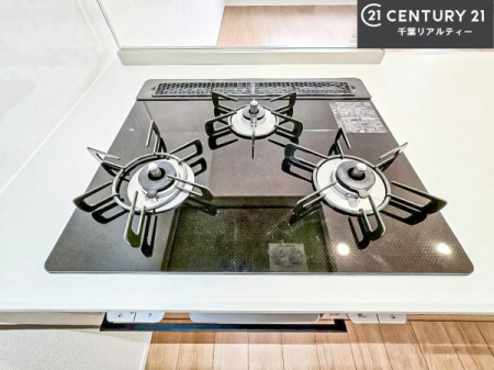 �L�b�`�� �R�����͎O������̂ł������̓����i�s���ł��܂��B
�������O�����t���ł��B�����X�y�[�X���L�X���Ă���׍�Ƃ����₷���I�g�����肪�ǂ��V�X�e���L�b�`���ł��I