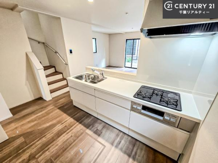 �L�b�`�� ���[�X�y�[�X���L�x�ŁA�����X�y�[�X���X�b�L���ƕЕt���Ђ�`�����p�ł��܂��I
���K�ɍ�Ƃ��ł��܂��I�����̗���������܂��I