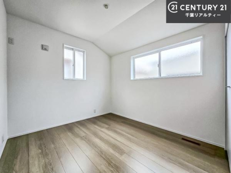 �q������ �|���o�������Ȃ��������́A���q�l�̂������Ƃ��Ă����S�ł��I
���[�X�y�[�X���[�����Ă���̂ŎU�炩�������������T�b�ƕЕt�����܂��I