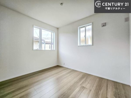 �m�� 2�ʍ̌����m�ۂ������邢�����́A���ʂ����ǂ��A���邭��ϋ��S�n�̗ǂ���ԂƂȂ��Ă���܂��B�����b�N�X���ĉ߂�����S�n�̗ǂ��������ł��I���̖ڊo�߂��X�b�L�����܂��ˁI