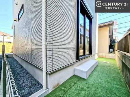 �� ������Ƃ�������t���B�l�H�łł�����ꂪ�ȒP�Ȃ��߁A���q���܂̗V�я��y�b�g�Ƃ̎��ԁA�ƒ�؉���K�[�f�j���O�ȂǂɋC�y�Ɋ��p�ł��܂��B