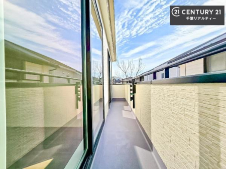 �o���R�j�[ �z������ǍD�ȃo���R�j�[�ł��I���ꂽ���ɂ͐�������n����J���I�Ȏ��Ԃ��y���߂܂��B