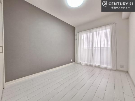 �m�� �o���R�j�[�ɖʂ��Ă���m���ł��B���邭�����肪����A���C����������ł��܂��I���N���āA�O�ɏo�Ĕw�L�т����[�ċz�����ǂ������}������邱�Ƃ��o�������ł��ˁI