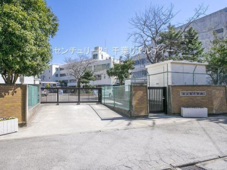 ���ӊ� �y���w�Z�z�����s�����㓌���w�Z�F1600m