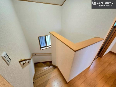 ���̑����� �K�i�͖��邭�萠������Ă��܂��B���q�l�₲�N�z�̕������S���Ă����p�����܂��ˁB