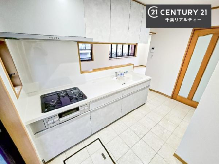 �L�b�`�� ���[�X�y�[�X���L�x�ŁA�����X�y�[�X���X�b�L���ƕЕt���Ђ�`�����p�ł��܂��I
���K�ɍ�Ƃ��ł��܂��I�����̗���������܂��I