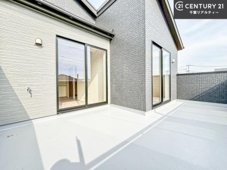 �o���R�j�[ �z������ǍD�ȃo���R�j�[�ł��I���ꂽ���ɂ͐�������n����J���I�Ȏ��Ԃ��y���߂܂��B