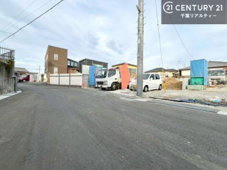 �O�ʓ��H�܂ތ��n�ʐ^ ���ӊ���A���q�l�̂���]�ɍ������������ꏏ�ɂ��ē���v���܂��B�Z��[���A�h�o�C�U�[�ɂ�邲���k������܂��B���Ђ͂��₢���킹�ɑ��Ή����܂��I���҂������܂���I