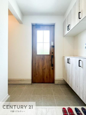 ���� ���ċA���Ă��Ă��A�������܁I�����������Ȃ�A�D�����}������Ă�����ԂɂȂ��Ă��܂��B
���邭��������錺�ւł��I