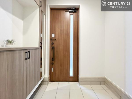 �����\�z�}(����) ���ċA���Ă��Ă��A�������܁I�����������Ȃ�A�D�����}������Ă�����ԂɂȂ��Ă��܂��B
���邭��������錺�ւł��I