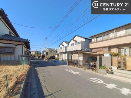 �O�ʓ��H�܂ތ��n�ʐ^ �O�ʓ��H��6���I�z����ǍD�ȗ��n�ł��B
�Ԍɓ��ꂪ���ȕ������S�ł��ˁB