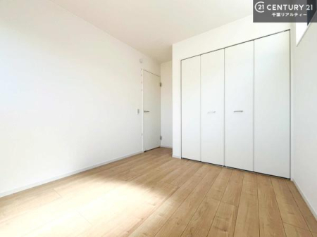 �q������ �V���v���Ƀf�U�C������Ă��邽�߁A�Ƌ��I�т܂���I
���C�ɓ���̉Ƌ��u���Ă��낰���Ԃ���邱�Ƃ��ł��܂��B