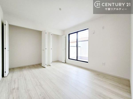 �Q�� �o���R�j�[�ɖʂ��Ă���m���ł��B���邭�����肪����A���C����������ł��܂��I���N���āA�O�ɏo�Ĕw�L�т����[�ċz�����ǂ������}������邱�Ƃ��ł��܂��B