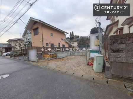 ���̑����n �����T���̂������E���v�]�E������ȂǁA���Ȃ�ƕ��ЃX�^�b�t�܂ł��\���t�����������I�s���Y�Ɋւ��邱�ƂȂ�A�ǂ̂悤�Ȃ��Ƃł����S���ӑΉ������Ē����܂��B
