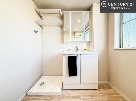 ���ʑ�E���ʏ� �g�Ȃ�𐮂�����ʏ��́A���������厖�ł��I������̐������̂��镵�͋C�����o�I�C�����悭���g�����������܂��B