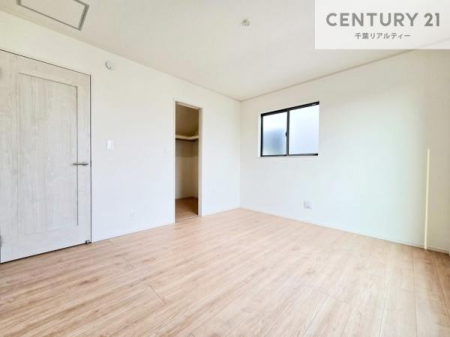 ���r���O�ȊO�̋��� �V���v���Ƀf�U�C������Ă��邽�߁A�Ƌ��I�т܂���I
���C�ɓ���̉Ƌ��u���Ă��낰���Ԃ���邱�Ƃ��ł��܂��B