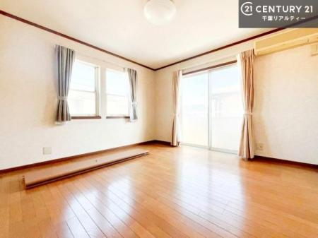 �Q�� �o���R�j�[�ɖʂ��Ă���m���ł��B���邭�����肪����A���C����������ł��܂��I���N���āA�O�ɏo�Ĕw�L�т����[�ċz�����ǂ������}������邱�Ƃ��ł��܂��B