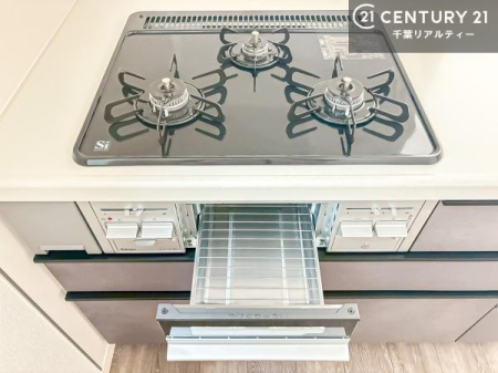 �L�b�`�� �R�����͎O������̂ł������̓����i�s���ł��܂��B
�������O�����t���ł��B�����X�y�[�X���L�X���Ă���׍�Ƃ����₷���I�g�����肪�ǂ��V�X�e���L�b�`���ł��I