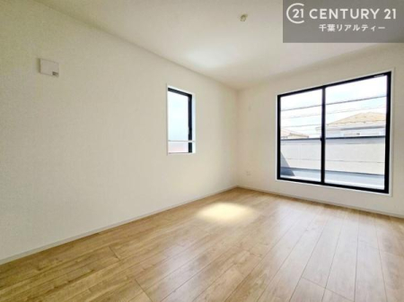 �Q�� �o���R�j�[�ɖʂ��Ă���m���ł��B���邭�����肪����A���C����������ł��܂��I���N���āA�O�ɏo�Ĕw�L�т����[�ċz�����ǂ������}������邱�Ƃ��ł��܂��B