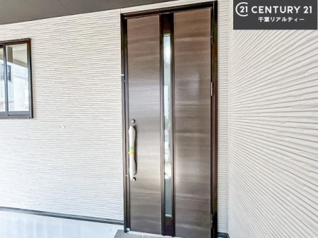 ���̑����n �����T���̂������E���v�]�E������ȂǁA���Ȃ�ƕ��ЃX�^�b�t�܂ł��\���t�����������I�s���Y�Ɋւ��邱�ƂȂ�A�ǂ̂悤�Ȃ��Ƃł����S���ӑΉ������Ē����܂��B