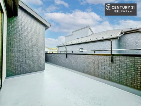 �o���R�j�[ �L�X�Ƃ��Ă���o���R�j�[�ł��I�����󕨂������̂͂�����񕗂ɓ�����Ȃ��炭�났�^�C��������܂��I