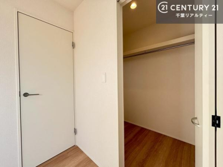 ���[ ���[�X�y�[�X�[�����Ă��܂��I�}�Ȃ��q�l�����q���Ă��U�炩�������������T�b�ƕЕt�����܂��I�������̃X�y�[�X�����܂��Ƃ肠�邨���������o���邱�Ƃ��o���܂��I