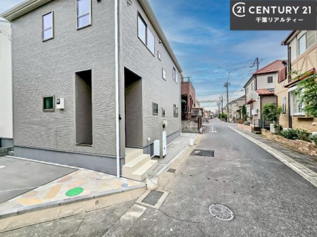 �O�ʓ��H�܂ތ��n�ʐ^ �O�ʓ��H4���I�z����ǍD�ȗ��n�ł��B
�Ԍɓ��ꂪ���ȕ������S�ł��ˁB