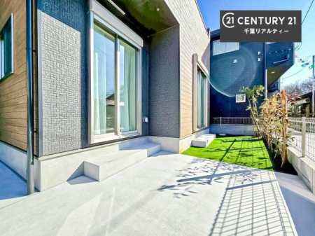 �� �z������ǍD�Ȃ���ł��I���ꂽ���ɂ͐�������n����J���I�Ȏ��Ԃ��y���߂܂��B
�K�[�f�j���O��ƒ�؉����y���߂܂��I